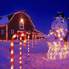 Amazon Com Yunlights Candy Cane Pathway Lights Outdoor Lawn Pathway M Christmas Candy Cane Decorations Christmas Pathway Lights Outdoor Christmas Decorations