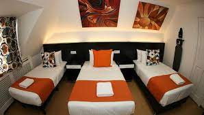 The hotel itself is perfect for foodies as there's a choice of 2 restaurants and a lively bar. Heathrow Inn Prices Hotel Reviews Hayes Uk Greater London Tripadvisor