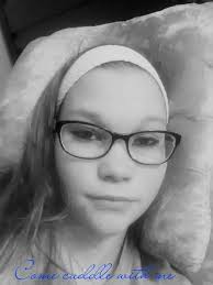 Kate Dillard (@lilkkate)