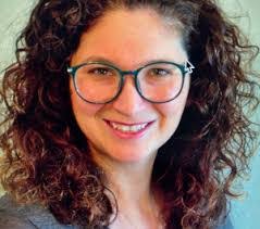 Peter Karda's Instagram, Twitter & Facebook