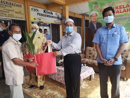 Koperasi bajik kelantan berhad is a leading brand form malaysia. Dana Rm400 000 Bantu Petani Tanam Kelapa Kosmo Digital