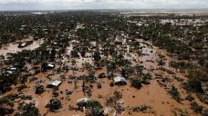 Local time early friday morning near beira, mozambique with winds equivalent to borderline category. Video Criminalidade Em Mocambique Nao Aumenta Apos Passagem Do Ciclone Idai Euronews