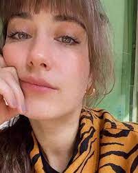 الحساب للمسلسلات التركية v instagram صورة جديدة لـ هازال كايا hazalkaya kaya feriha hazal kaya turkish beauty
