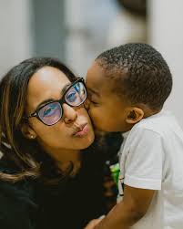 Wow Patrick A. Handy this guy amazes me at every photo shoot !!! Check out  his website: https://www.patrickhandyphotography.com/