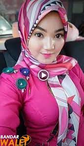 Pin On Gadis Montok Berjilbab Indo