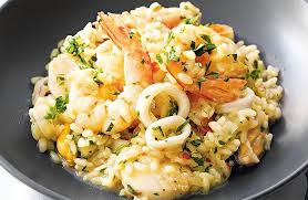 Nous Vous Presentons Une Recette Des Plus Simple A Faire Et Des Plus Delicieuse Le Risotto Aux Fruits De Mer A Risotto Fruits De Mer Risotto Cuisine Culinaire
