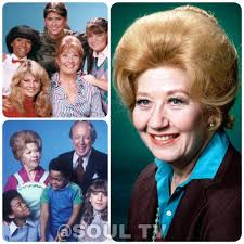 Did anyone know Ralna English when she lived in Lubbock?