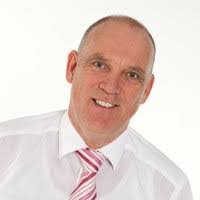 Dan Harangus's Instagram, Twitter & Facebook