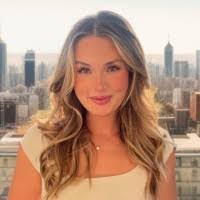 Abbie Mccormick's Instagram, Twitter & Facebook