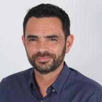 60+ profils pour “Mayon”