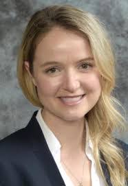 Sarah Lander's Instagram, Twitter & Facebook