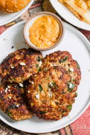 Turkey Spinach And Feta Burgers Mediterranean Flavored Turkey Burger Recipe In 2020 Spinach And Feta Turkey Patties Ground Turkey Recipes