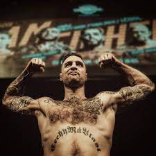 Zápasník patrik kincl kritizuje výkony rozhodčích. Daniel Bruno Brunclik Fighter Home Facebook