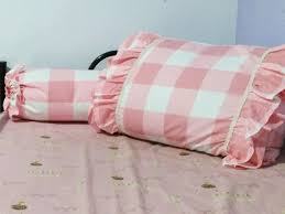 Untuk perusahaan besar, kain perca memang tidak digunakan dan hanya menyita waktu. Diy Tutorial Girly Bolster Cover Tutorial Sarung Guling Feminin Steemit