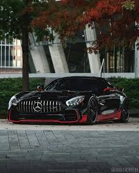 Pin By Olga On Tachki In 2020 Mercedes Amg Gt R Mercedes Amg Mercedes Car