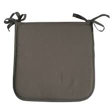 Pour ça, certaines personnes peuvent opter pour un coussin de chaise qui permet d'augmenter le confort ressenti avec une chaise autrement inconfortable. Galette De Chaise 35 X 35 Cm Coloris Poivre Castorama