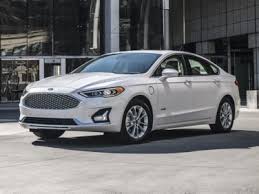 New for 2020, the fusion s gets a new front grille treatment featuring a chrome surround and black bars. 2020 Ford Fusion Energi Exterior Paint Colors And Interior Trim Colors Autobytel Com