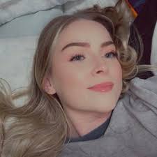 Nikki Sweatt (@NikkiSweatt)