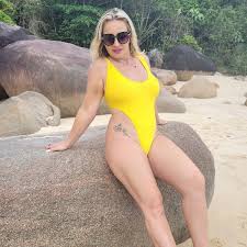 Loira Praiana Oficial 🌴🌊 - YouTube
