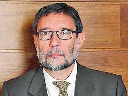 Esperando el colegio