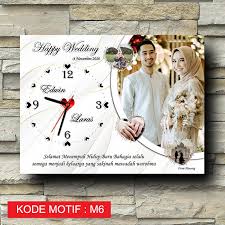 Biasanya para pengantin ingin memberikan souvenir pernikahan yang berkesan untuk tamu undangan. Harga Kado Pernikahan Terbaik Juli 2021 Shopee Indonesia
