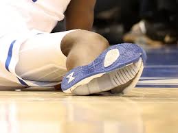 Nike criticized after shoe rips apart, injuring duke star zion williamson. What Shoes Was Zion Williamson Wearing Nike Pg 2 5 Business Insider