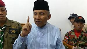 Karen lam finds out how a career crisis in his late 20s led him to. Prabowo Sandiaga Amien Rais Ini Campur Tangan Langit