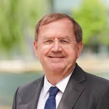 Daniel Kulcsar (@danikulcsar)