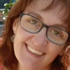 sandra coronel (@Sandrukichan)