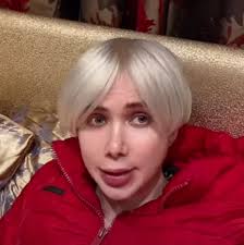 He's known as one of the biggest asiaboo and koreaboos around. Oli London Criticized For Announcing They Re Nonbinary Korean Paper