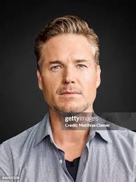 8,391 Eric Gray Photos & High Res Pictures