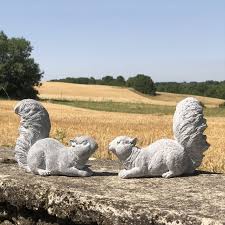 Sculptures et statues de jardin. Ecureuil Ciment Statue Sculpture Jardin