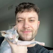 Barbara Kash's Instagram, Twitter & Facebook