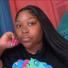 Shameka Davis's Instagram, Twitter & Facebook