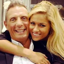 Model shot her millionaire 'King of Bling' ex boyfriend after he moved