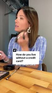 You simply don’t *need* a credit card in 2023 🤷🏻‍♀️ #creditcards  #creditcarddebt #creditcardtips #debitcard #moneymindsetshift #moneytalk