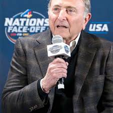 Le grand patron de la LNH avance en âge