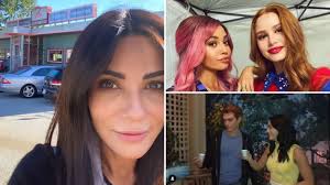 Riverdale is an american teen drama television series based on the characters of archie comics. Riverdale Season 5 See Kj Apa Camila Mendes More Behind The Scenes Photos