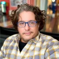 Robb Hudson's Instagram, Twitter & Facebook