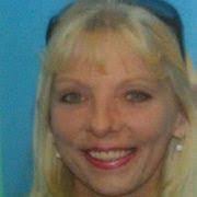 Donna Blagg's Instagram, Twitter & Facebook