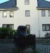Unsere kompetenten mitarbeiter/innen erreichen sie unter t: Kalkmann Kontakt Kunst