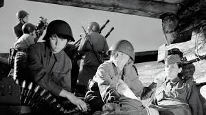 Сколько экранизаций было у повести, кто сыграл в новом фильме и зачем на площадке дежурил врач с успокоительным. A Zori Zdes Tihie Smotret Onlajn Kinopoisk