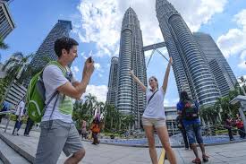 The petronas twin towers are dual skyscrapers with a postmodern design, located in kuala lumpur, malaysia. Skip The Line Petronas Twin Towers Tickets Top Ten Wonder Of Kuala Lumpur Tour Marriott