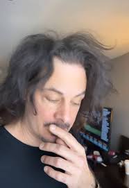 I'm having a bad hair day!!!😜🤪🐶🐾