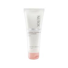 This mild cleanser also hydrates, brightens, and protects skin against visible signs of ageing. Renewing Treatment Milk Cleanser Nutox Skincarisma