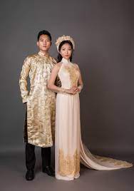 Champagne Wedding Ao Dai X 2 Women S And Men S Ao Etsy Vietnamese Wedding Dress Japanese Wedding Dress Chinese Style Wedding Dress
