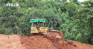 Việc tái thiết, ổn định cuộc sống người dân thôn Làng Nủ, Lào Cai đang diễn  ra khẩn trương