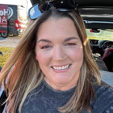 Profile for Thee Amanda Show