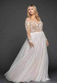The One Dress Style Every Winter Bride Should Consider Wedding Dress Long Sleeve Wedding Dresses Wedding Dresses Plus Size