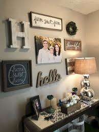 79 Inspiring Farmhouse Entryway Decor Ideas Farmhouse Decor Living Room Farm House Living Room Rustic Farmhouse Living Room